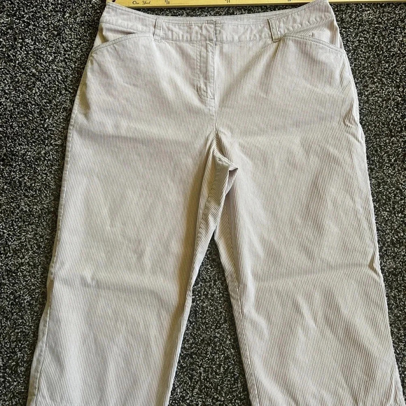 Jones New York Pants - Jones New York Sport/Stretch capri pants
